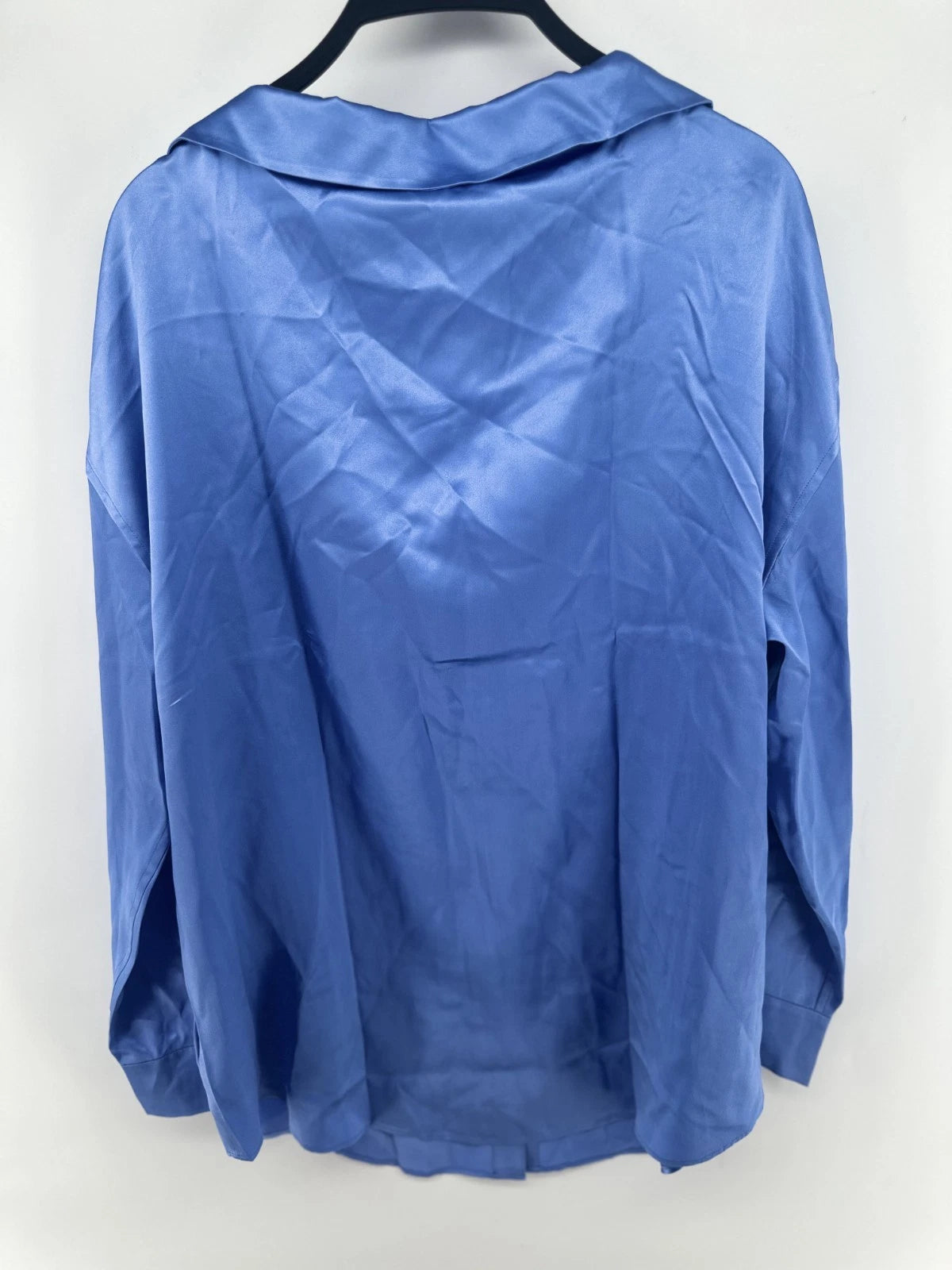 Silky Miracle PJ set longsleeve button down shirt and pants size M Blue