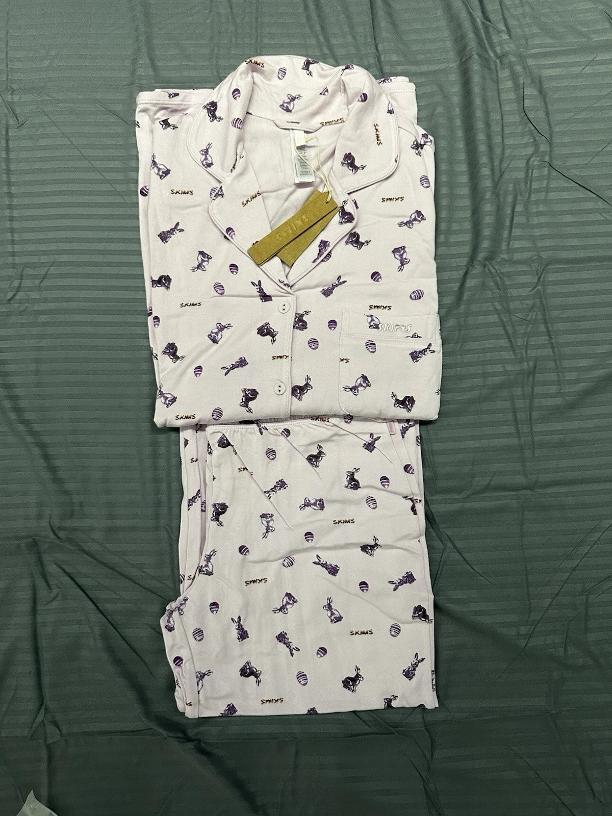 Skims Sleep Long Sleeve Button Up Set ( Wildrose Bunny Print | Small )