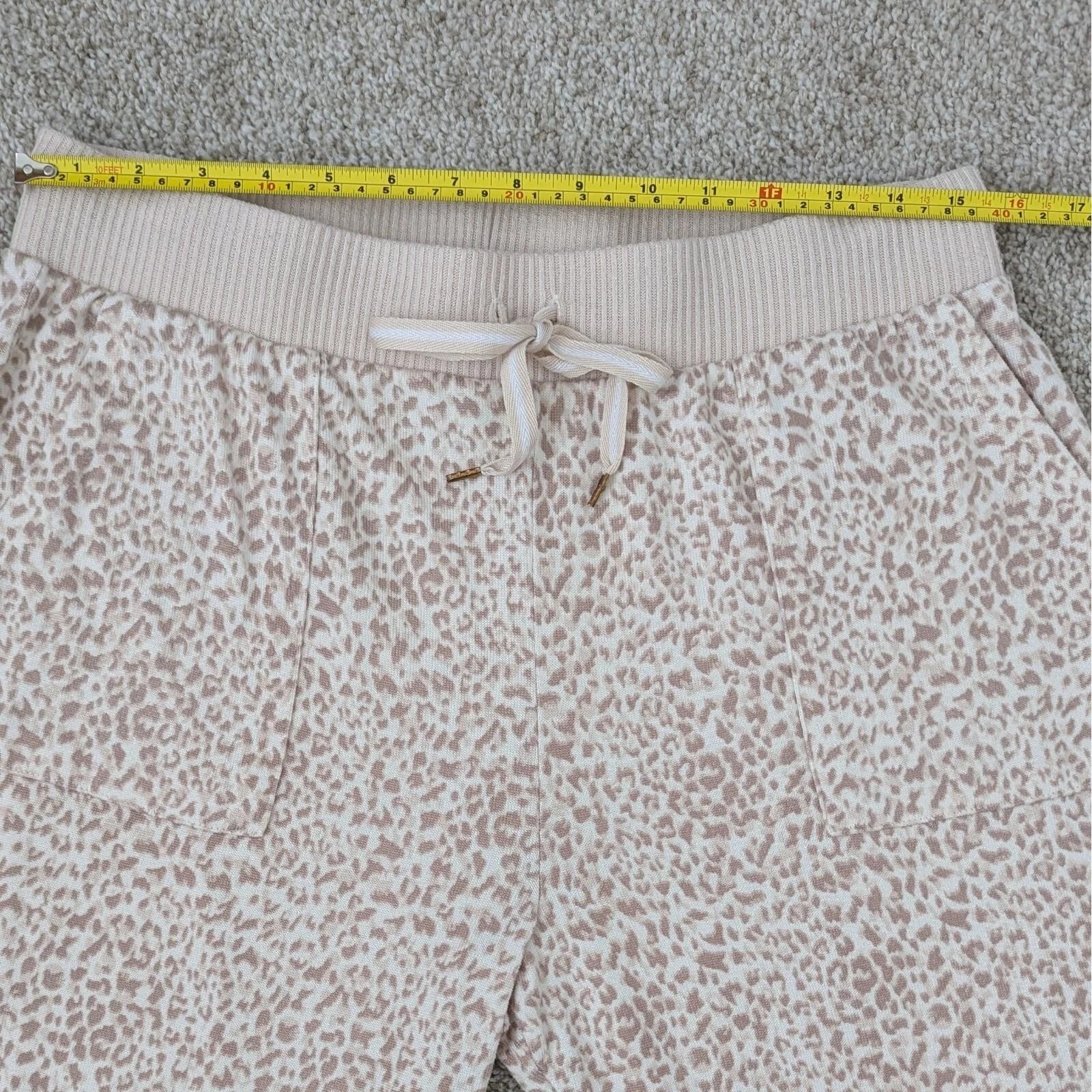 Honeydew 2-Piece Long Sleeve Jogger Pajama Set Womens Large Leopard Animal Print