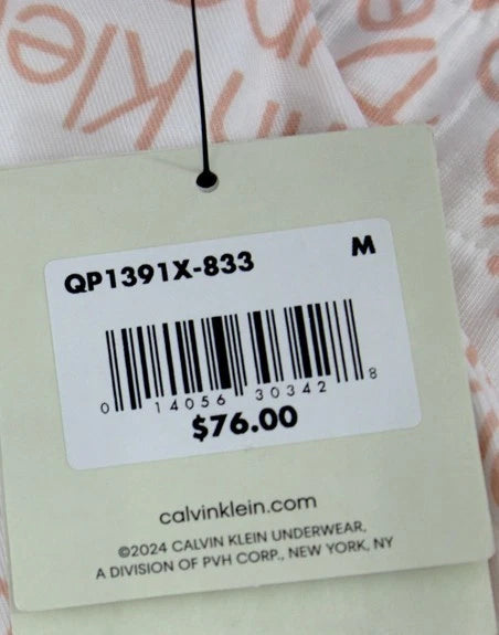 Calvin Klein Women’s Logo Lounge Pajama Set Top & Shorts White Peach M