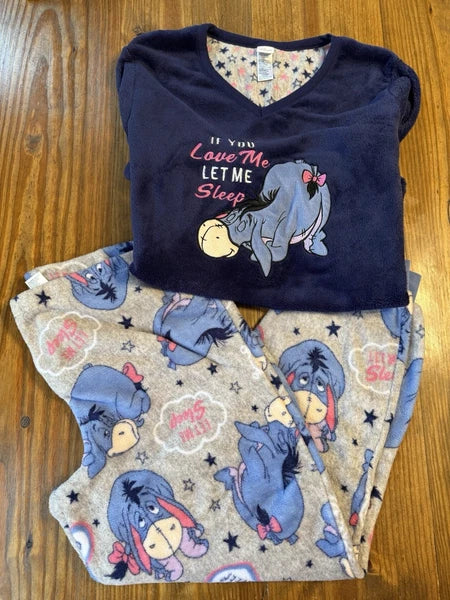 Disney 2 Piece Women’s Fuzzy Pajamas Eeyore Winnie The Pooh Size 2X Let Me Sleep