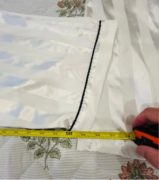 Women's Unbranded White & Black Striped Satin Pajama Set Plus Size 2XL