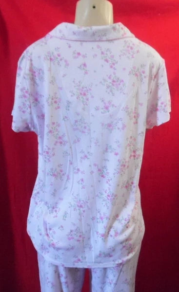 -KAREN NEUBURGER DITSY PINK FLORAL PAJAMAS BUTTON FRONT COLLAR TOP, CROP PANTS L