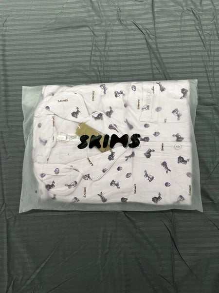 Skims Sleep Long Sleeve Button Up Set ( Wildrose Bunny Print | Small )