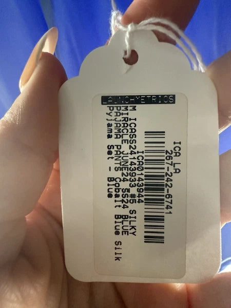 Silky Miracle PJ set longsleeve button down shirt and pants size M Blue