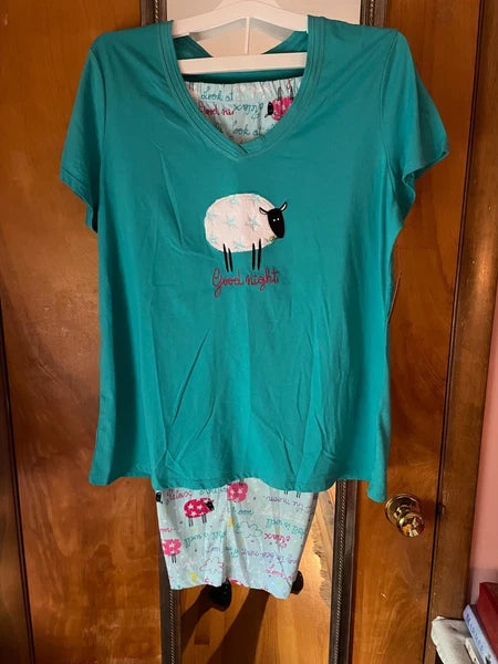 Secret Treasures Sheep  Capri PJ's - XL -NEW