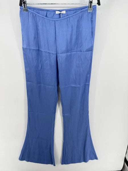 Silky Miracle PJ set longsleeve button down shirt and pants size M Blue