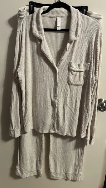 Auden pajama set XXL  30” Inseam Cream Colored