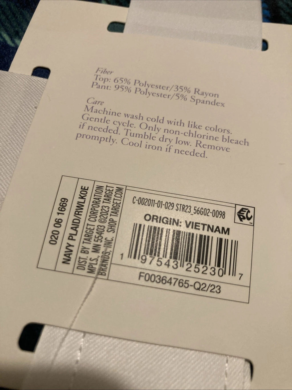 Stars Above Cozy Pajama 2 piece Set Size M Navy Plaid