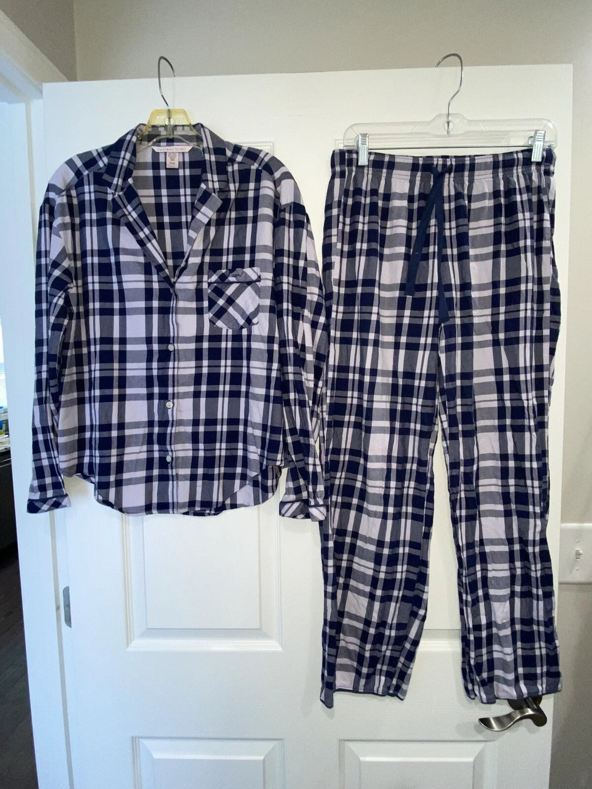 Victoria’s Secret 2 Piece Pajama Set Small Plaid