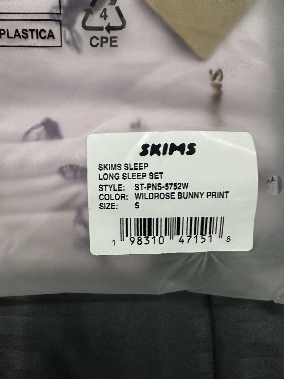 Skims Sleep Long Sleeve Button Up Set ( Wildrose Bunny Print | Small )