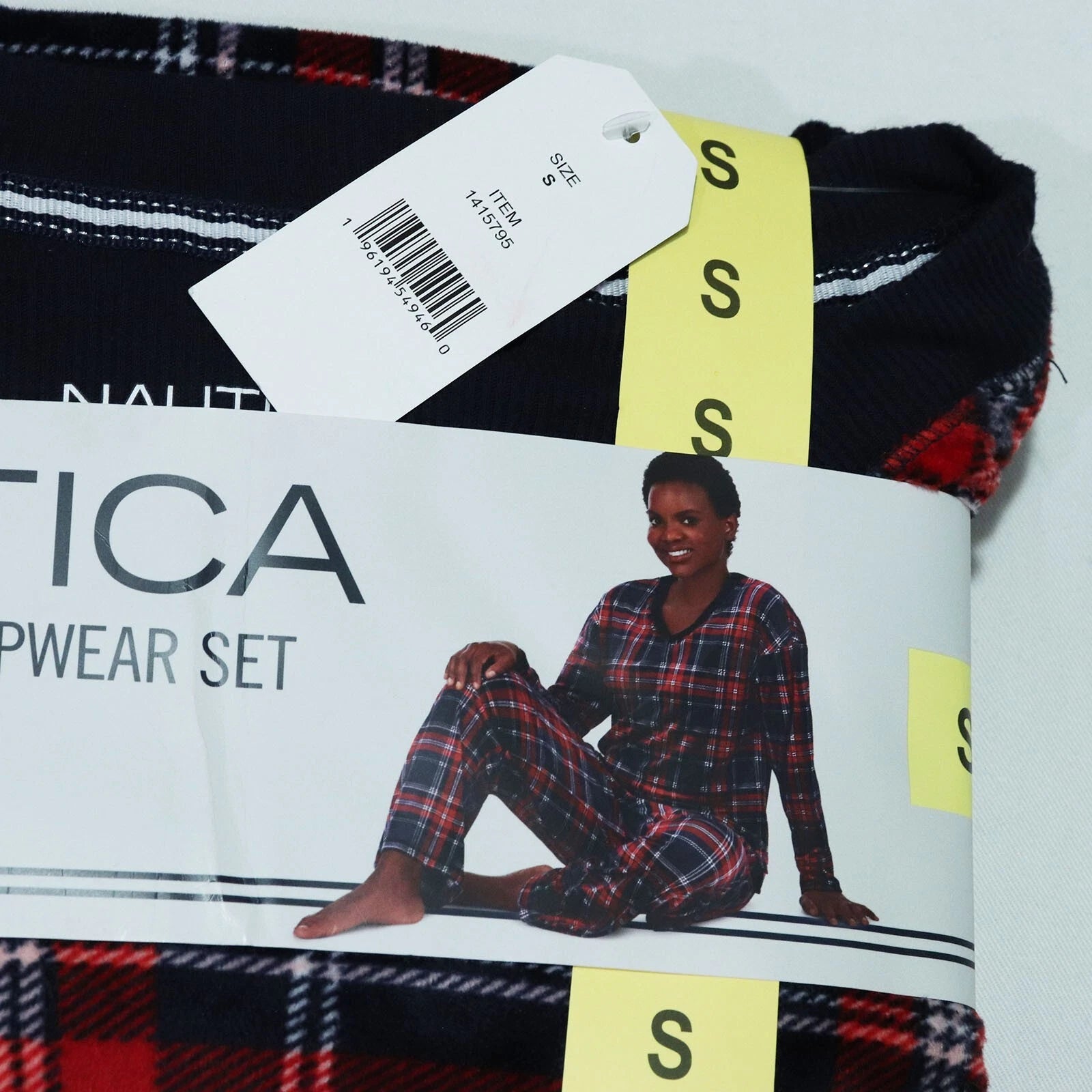 Nautica Women's 2 piece Sleepwear Set S Small Fleece Pajamas Red Blue Plaid NEW