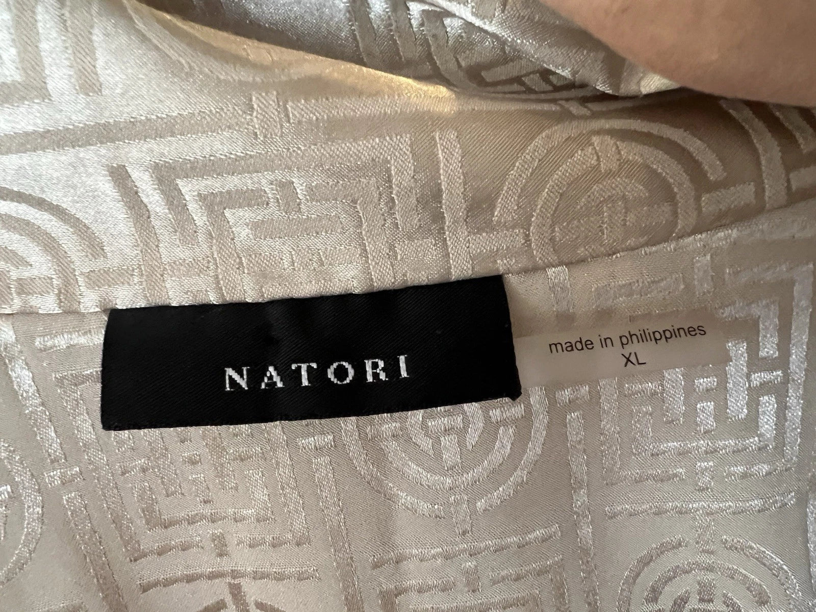 Natori XL Womens 2PC Infinity Tan Pajama Set Asian Print Cropped Pants READ