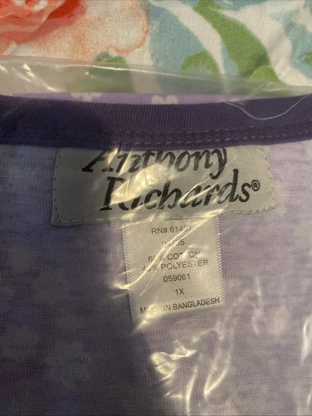 V-Neck Lace Trim Floral Pattern 2-Piece  Pajama Set Size 1X