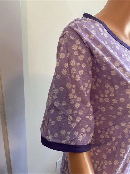 V-Neck Lace Trim Floral Pattern 2-Piece  Pajama Set Size 1X